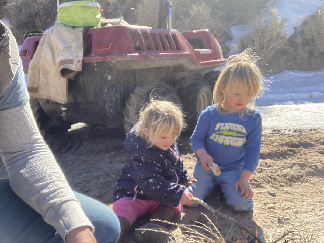 E656C4C5-C1F0-4406-BDC9-91C81932F9F7