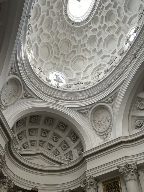 Sofía - Roma. Un viaje combinado para estas Navidades. - Blogs de Europa - Año Nuevo 2025 ¡Qué mejor que empezarlo en Roma! (17)