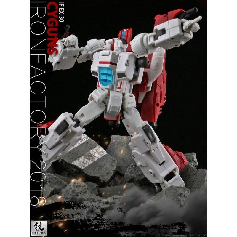 32381082_1858034967550024_9218332708776706048_n