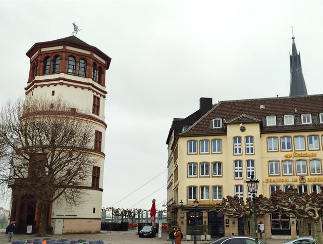 Dusseldorf, Frankfurt, Colonia (23-26 Febrero) - Blogs de Alemania - Llego a Düsseldorf (20)