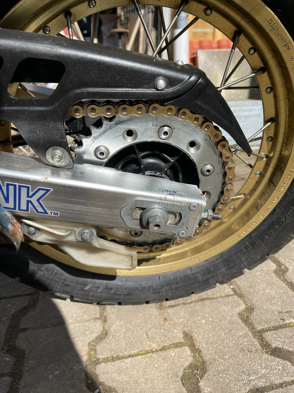 4CAB0D09-A632-4975-9665-2DDB2A4582D6