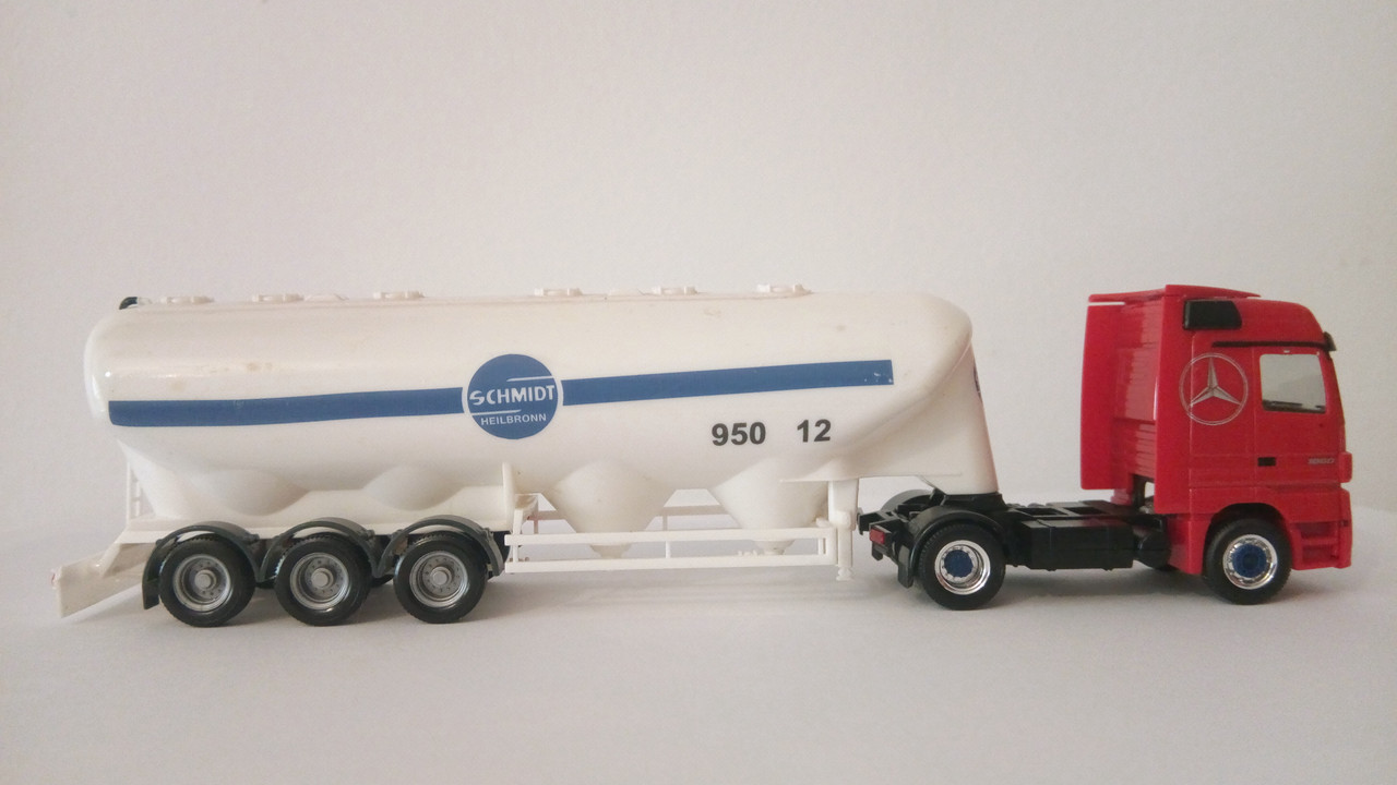Mach (9377)