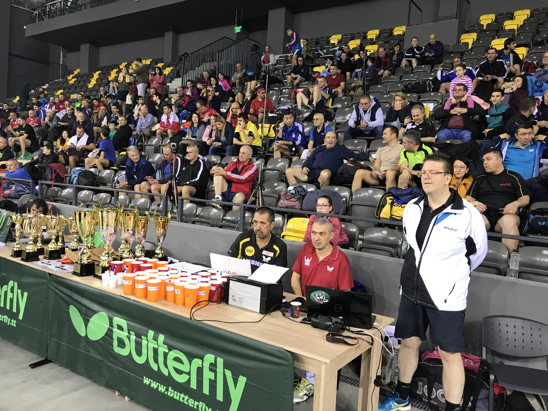 87F30AA6-FE6C-4242-8DE6-CDFE0B8F72E7