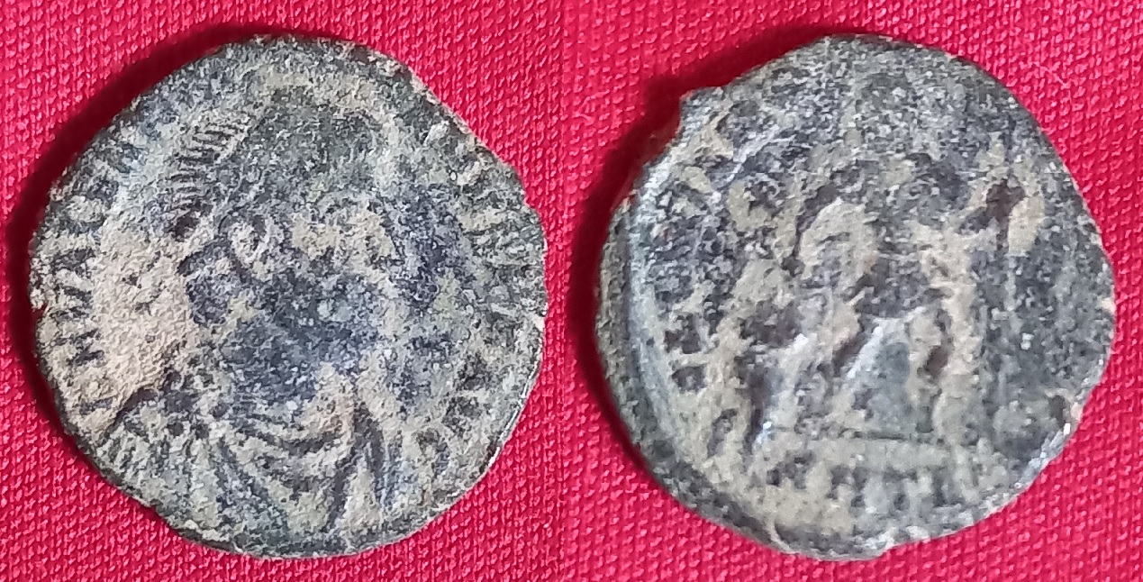 AE3 de Valentiniano I. GLORIA RO-MANORVM. Emperador avanzando a dcha. Antioch. Valentiniano-I-antioquia-2-46gr