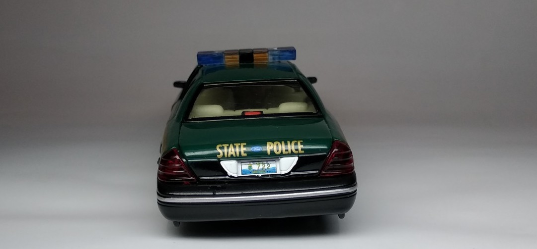 Ford Crown Victoria (5)