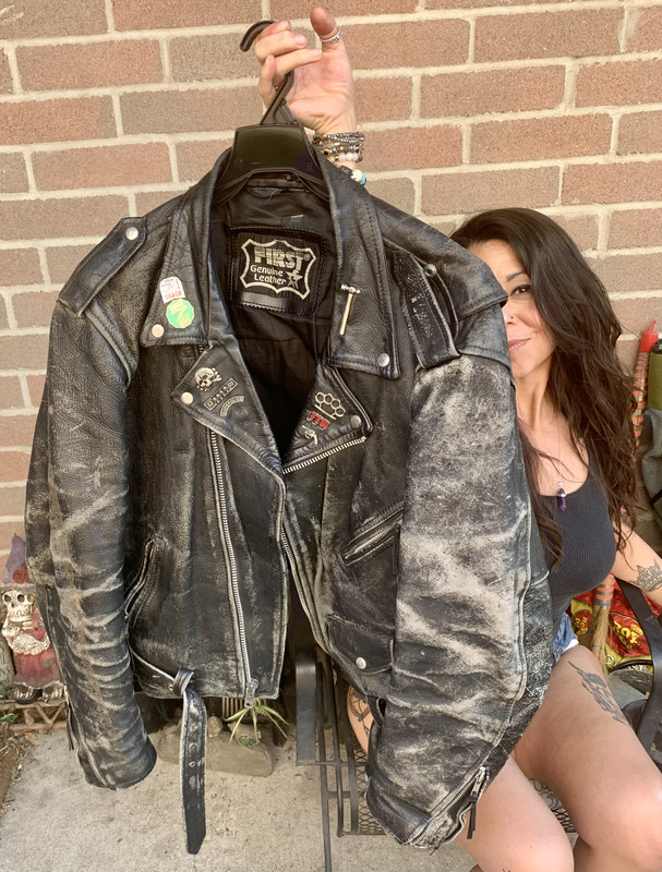 20EE3B54-A528-4080-A485-27C851270DD2