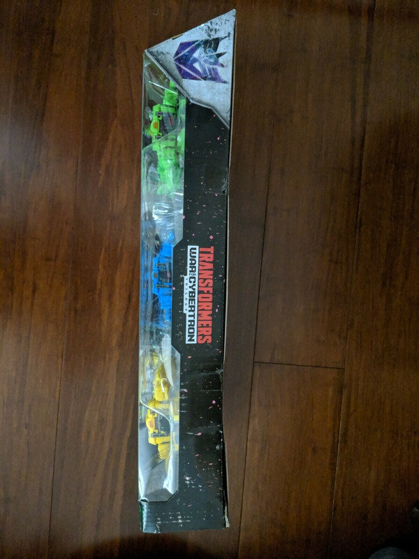 Siege-Seekers-3-pack-07