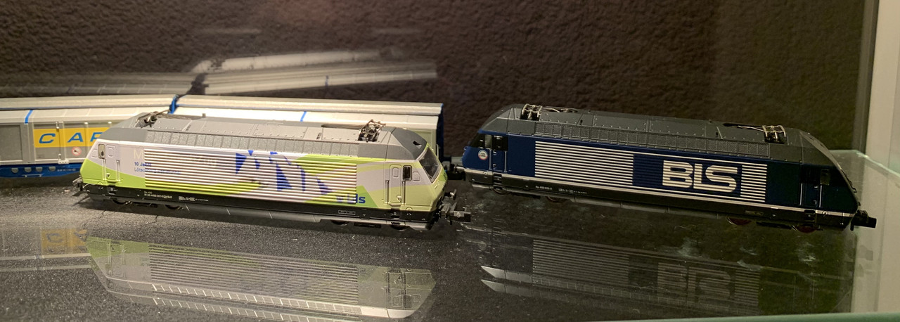 EE4AB410-F72E-40F5-821C-86C47E8420B9