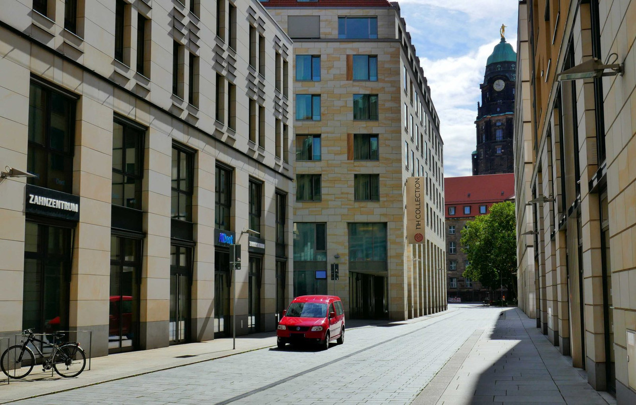 Bild: https://i.postimg.cc/DwbvjKrh/P1210841.jpg