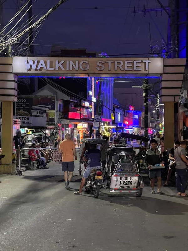 69AFFB11-4EE3-41BA-AF84-A6BDF1A5F914