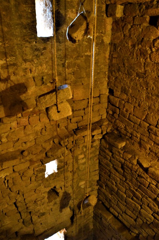 ALQUEZAR-19-4-2017-HUESCA - Los pueblos más bonitos de España-2010/2023 (129)