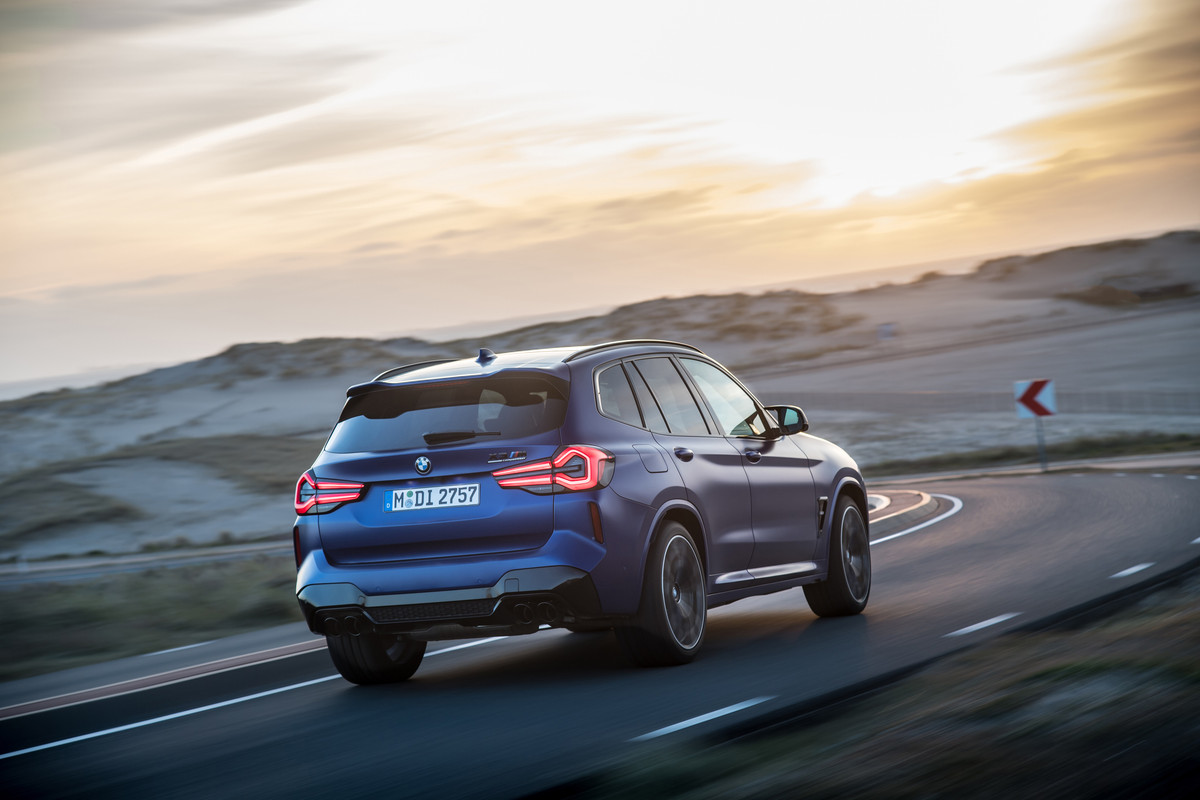 P90423891_highRes_the-new-bmw-x3-m-com
