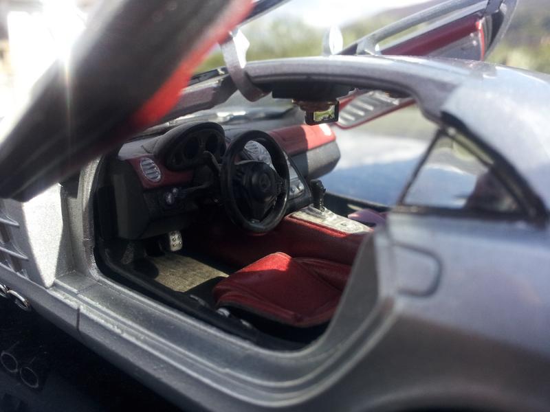 1:24 MotorMax Mercedes-Benz SLR McLaren