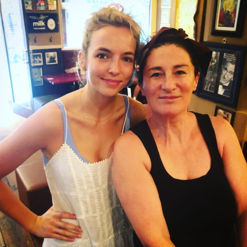 C071A2E4-201F-415F-8D14-716FE8AF2FE3