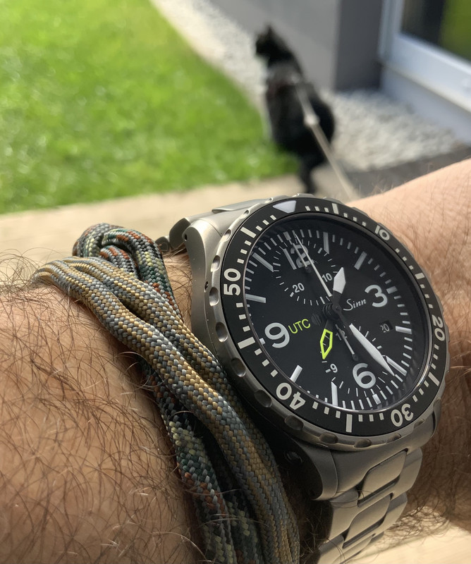 EAA0844A-3122-4EA3-89EF-E04C12C0635D