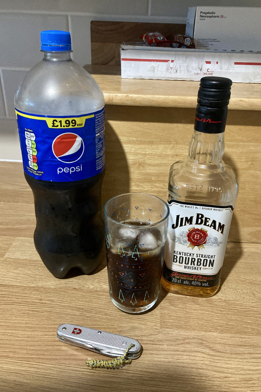 C7AEA8AC-4920-4281-817E-D5C74E3E03D1