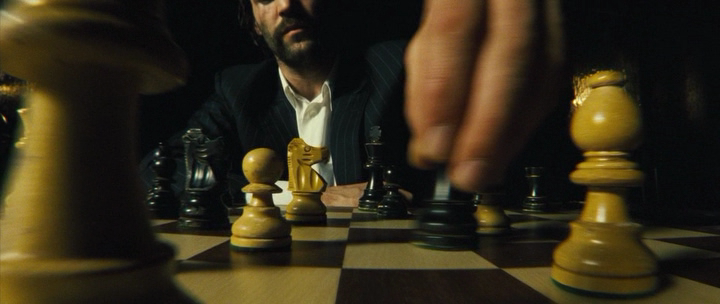 Revolver_HDRip__[scarabey.org]_by_Scarabey.avi_20211213_210431.125