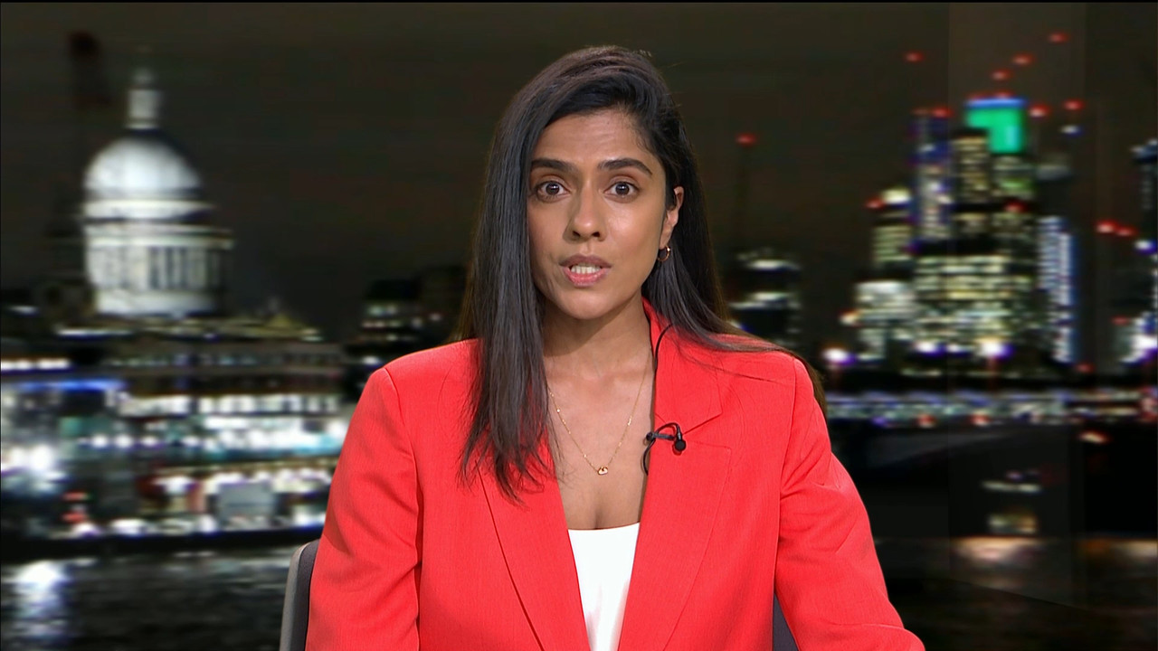 ITV News London_20220627_22302245.ts_snapshot_05.32.437