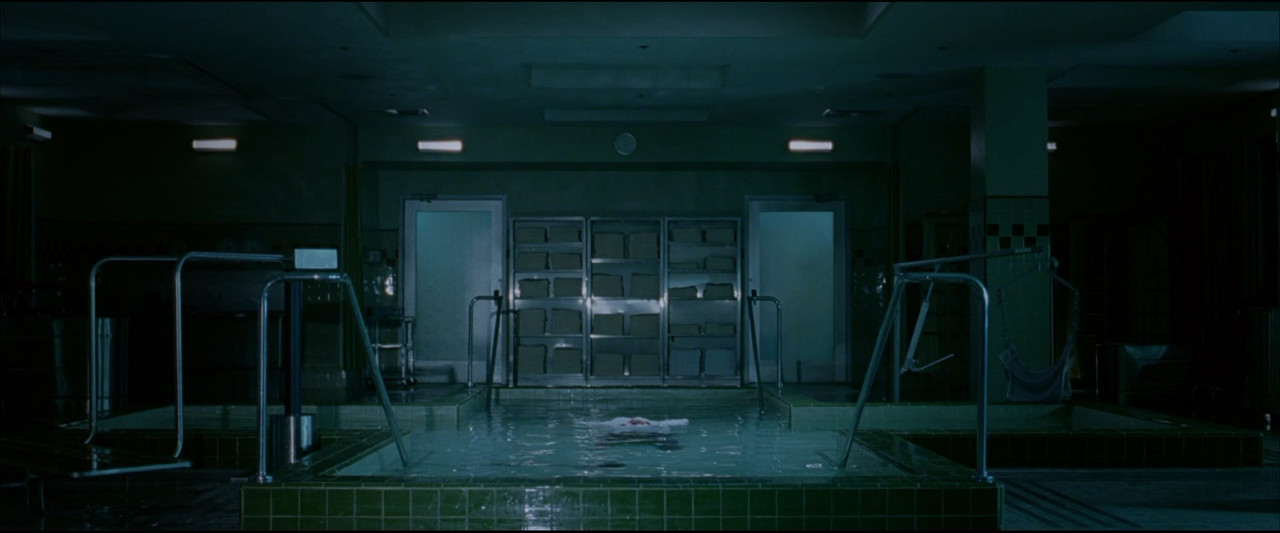 Constantine 2005 (1080p x265 10bit Tigole).mkv_snapshot_01.29.54