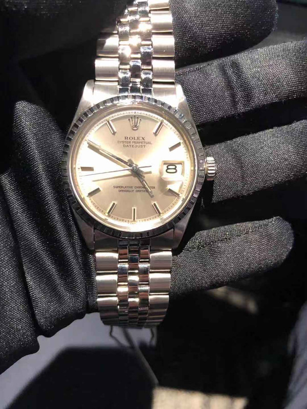 Feu de Datejust - tome 4 - Page 30 E606-D6-AD-D8-E4-4-A21-B3-CD-15-D34-CE65418