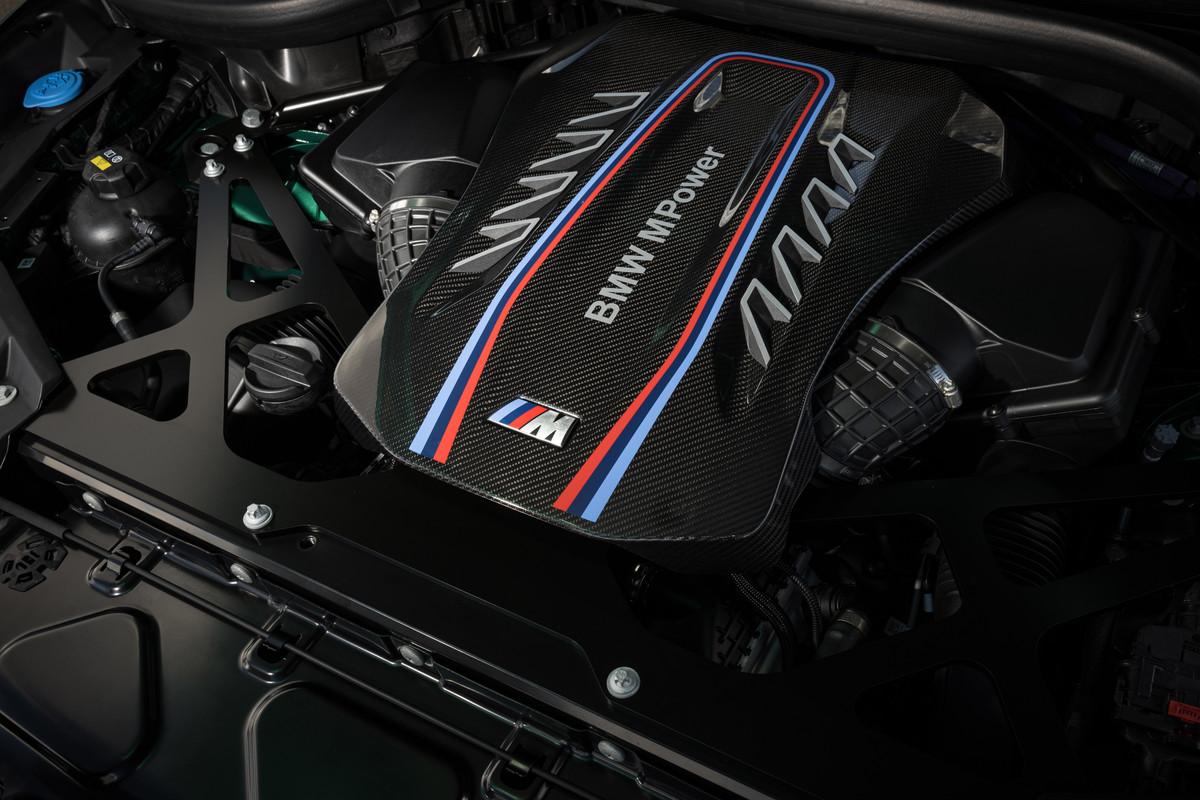 P90495521_highRes_der-neue-bmw-x5-m-co