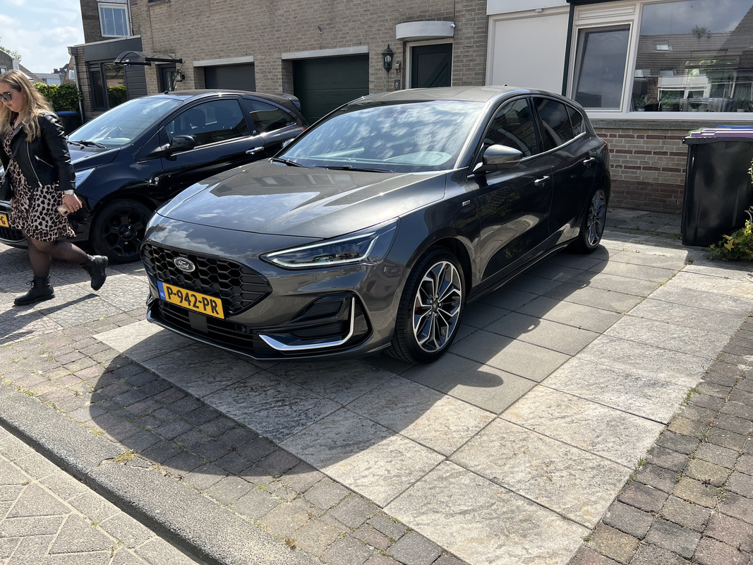 F18A4EA8-57FD-4F74-8DAD-B20B5A38313A