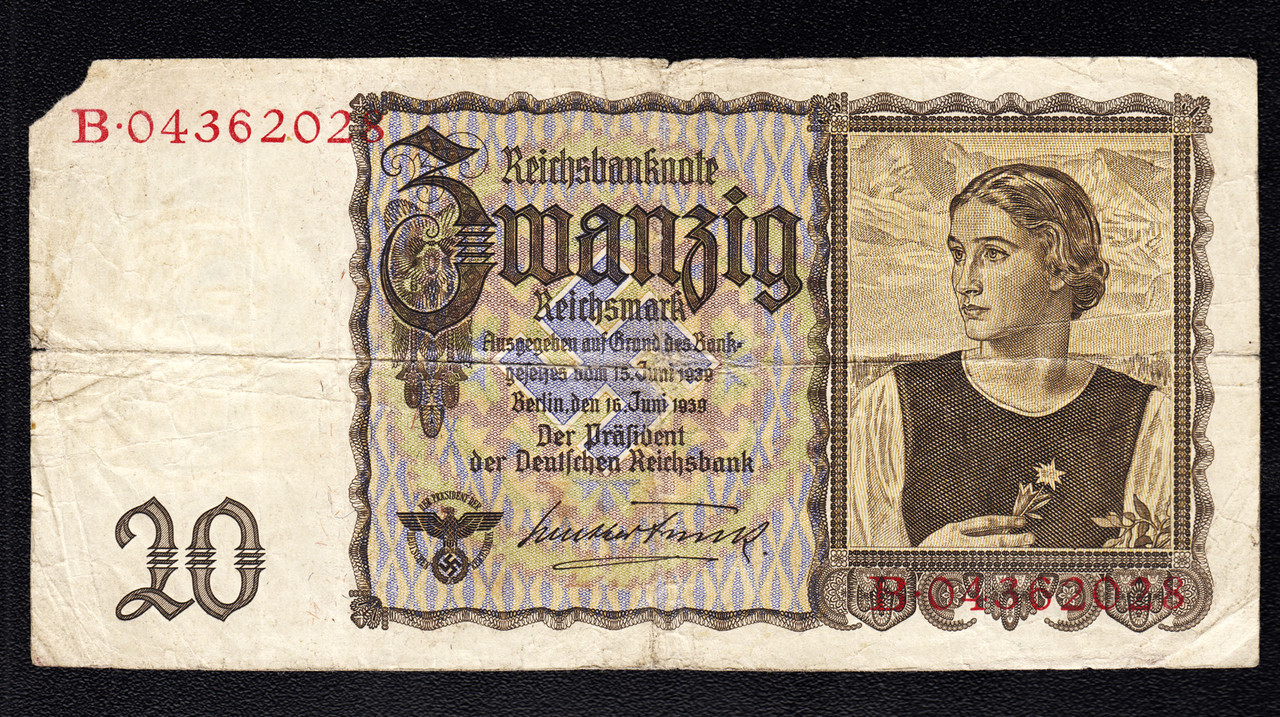 100