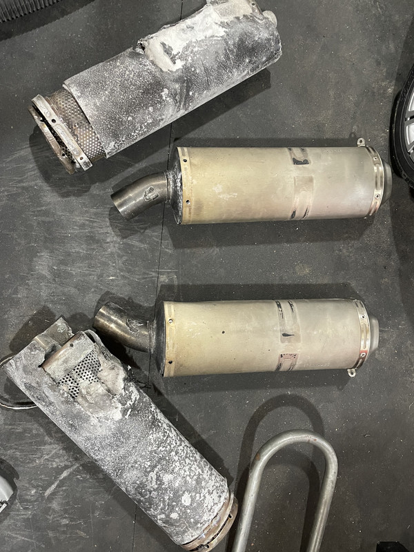 609DB7C1-9715-435D-8139-80530C62BCFA