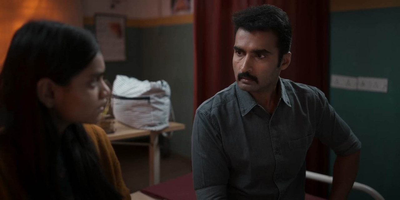 Snakes & Ladders (2024) Season 1 [Hindi + Tamil + Telugu + Malayalam + Kannada] WebRip 480p, 720p ESub - Complete Screenshot