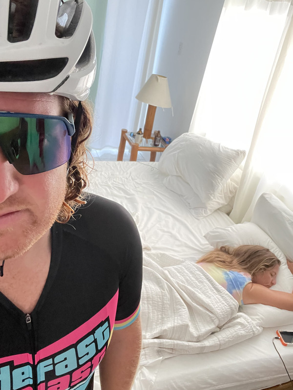 82707254-3BEC-42B3-8ADC-7D4B3361D46A