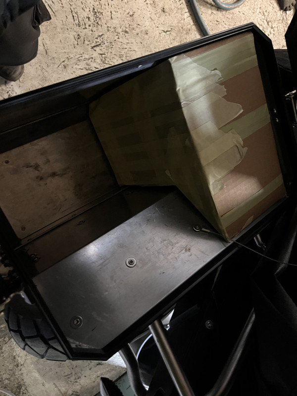 CC94F139-8FAC-469B-A642-8960B4CAE166