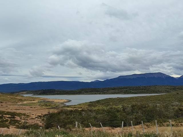 USHUAIA. PUERTO ALMANZA Y ESTANCIA HARBERTON - ARGENTINA INFINITA II/ TORRES DEL PAINE (2)