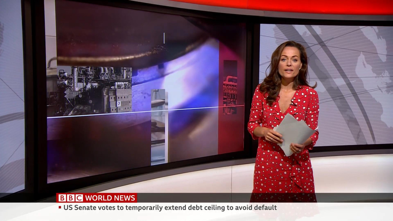 10.08 - 06.00.00 - BBC World News. News. Reporting on the day's inter....ts_snapshot_34.27_[2021.10.