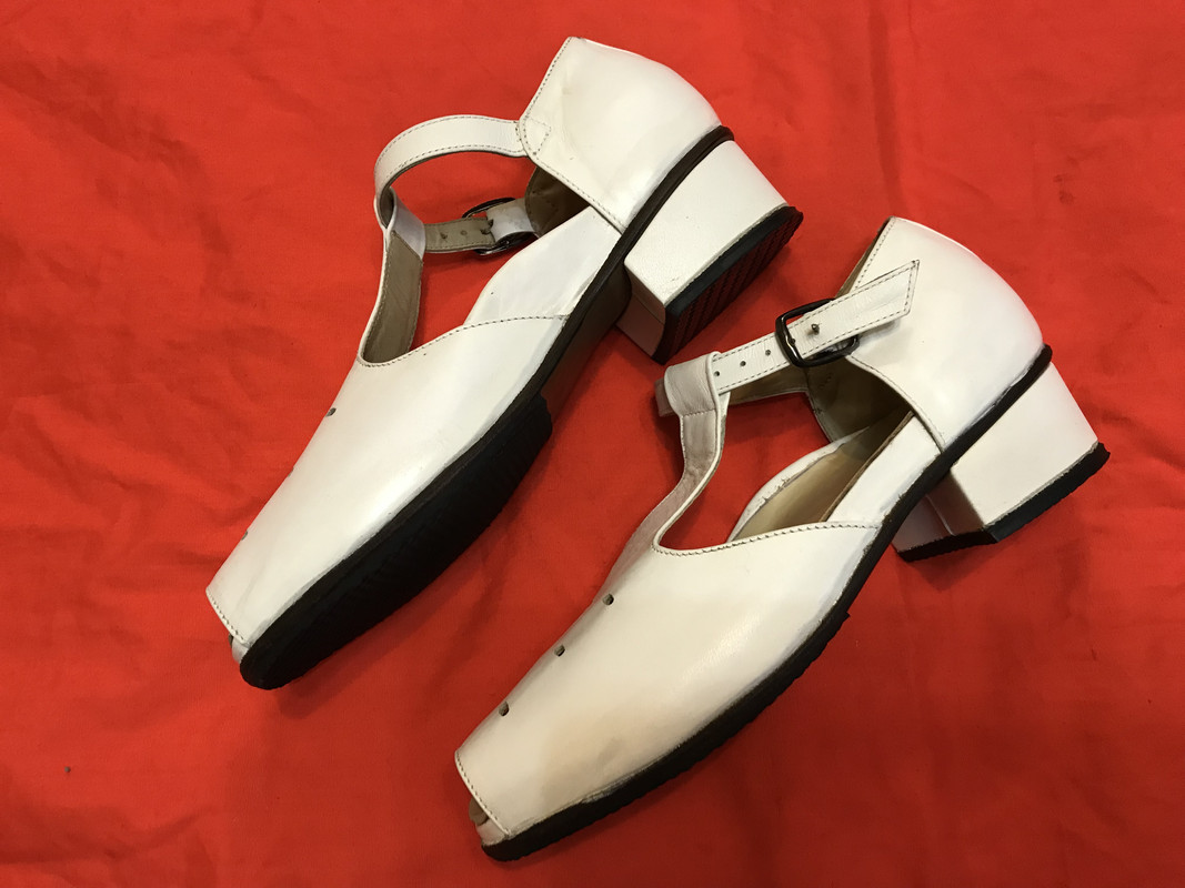 9B6616DC-6880-49AA-A302-D5FCA160E115