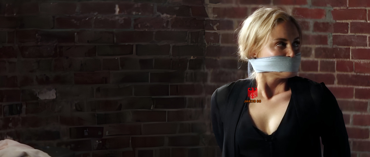 Taylor Schilling 8 - Take Me 2017