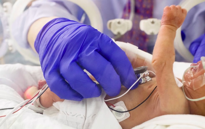 Estados Unidos alerta sobre peligroso virus que está afectando a bebés