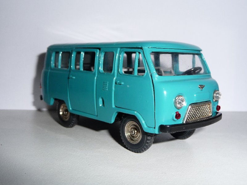 УАЗ 452А41blue.