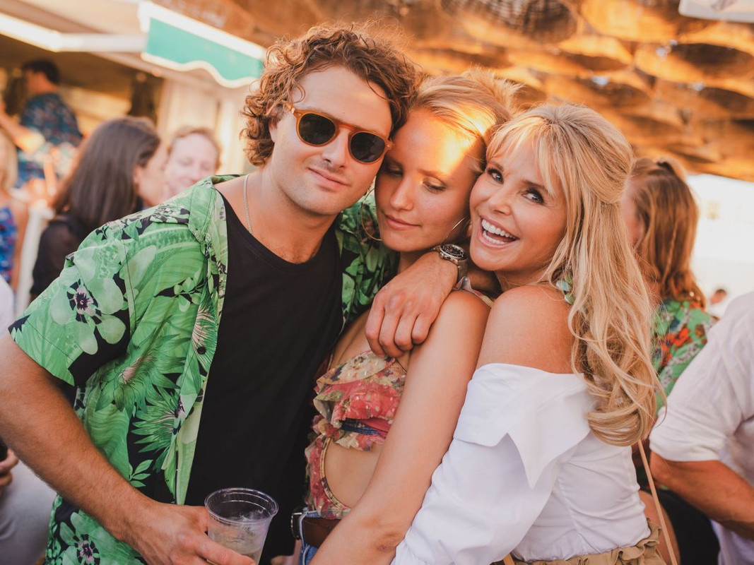 sailor-brinkley-cook-at-bellissima-bambini-launch-in-montauk-06-