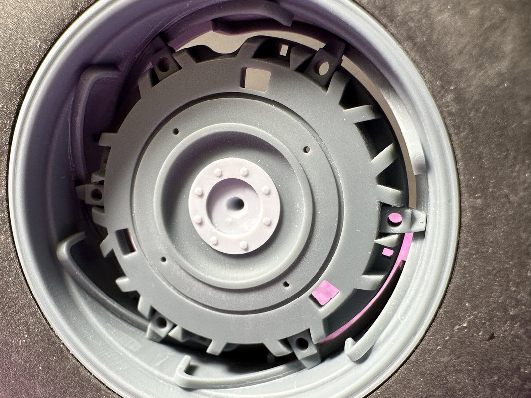 AE86113D-97CD-48AD-A038-6C0CF81346AE