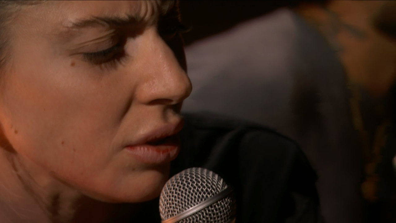 Lady Gaga - Hold My Hand from Top Gun.Maverick,95th Academy Awards,March 12, 2023.ts_20230313_094215
