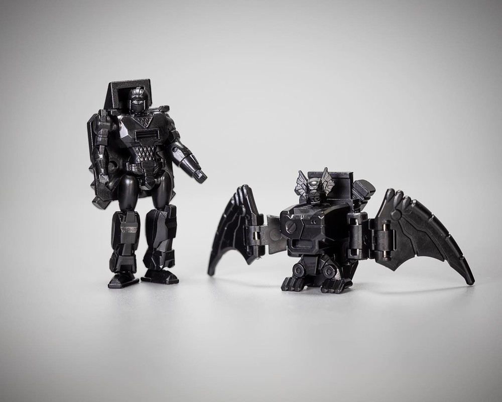 Mastermind-Creations-R-51-Proditor-Nimbus-04