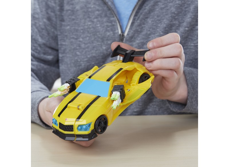 Transformers-Cyberverse-Ultra-Bumblebee-009