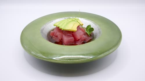 621. Tartare maguro