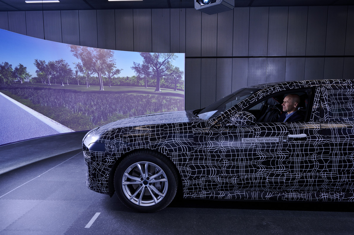 P90450157_highRes_the-first-ever-bmw-i