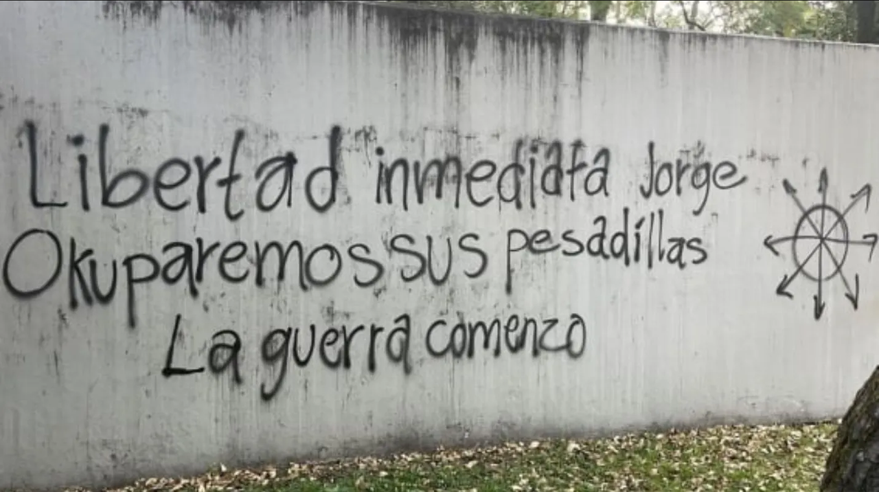 Vandalizan instalaciones de Ciudad Unversitaria-UNAM