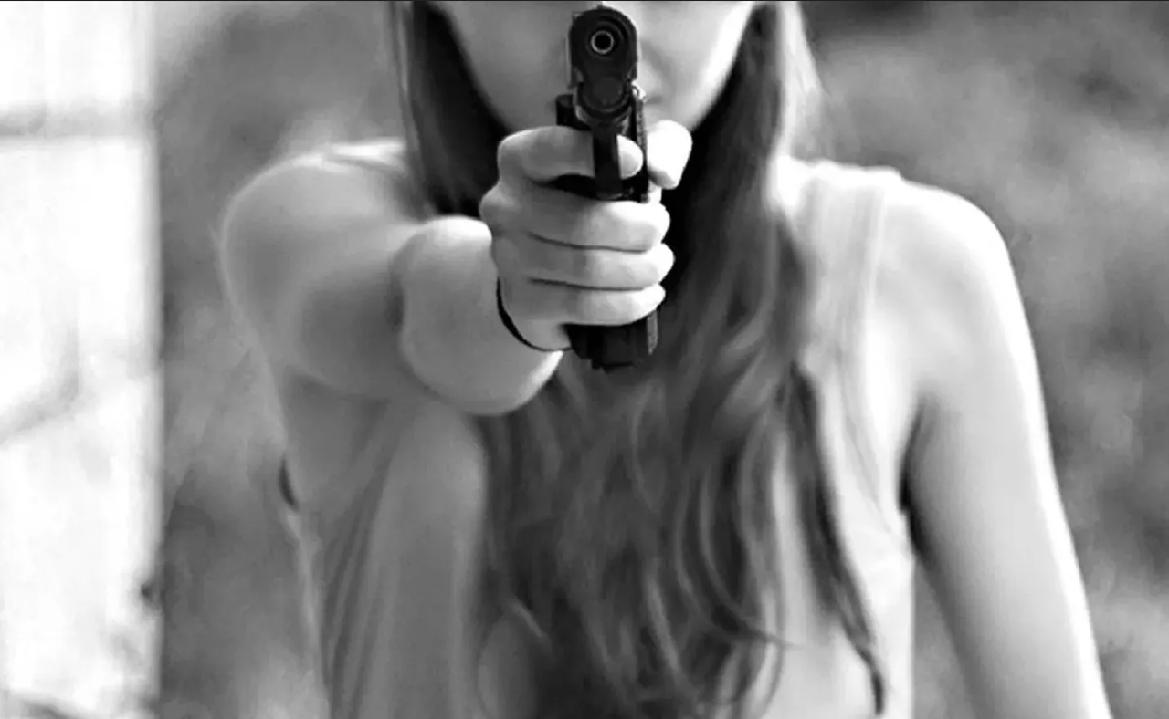 Mujer no quiso pagar deuda y mató a una vecina por error en Edomex