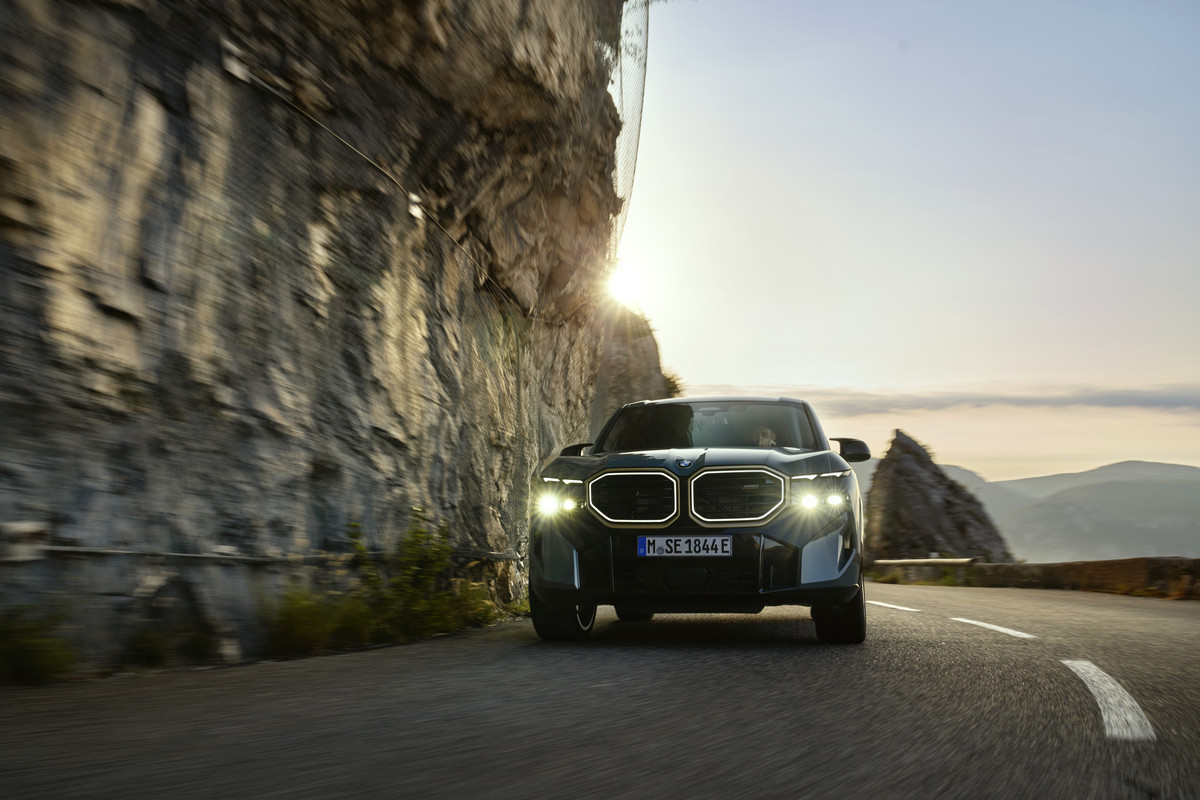 P90478671_highRes_the-first-ever-bmw-x