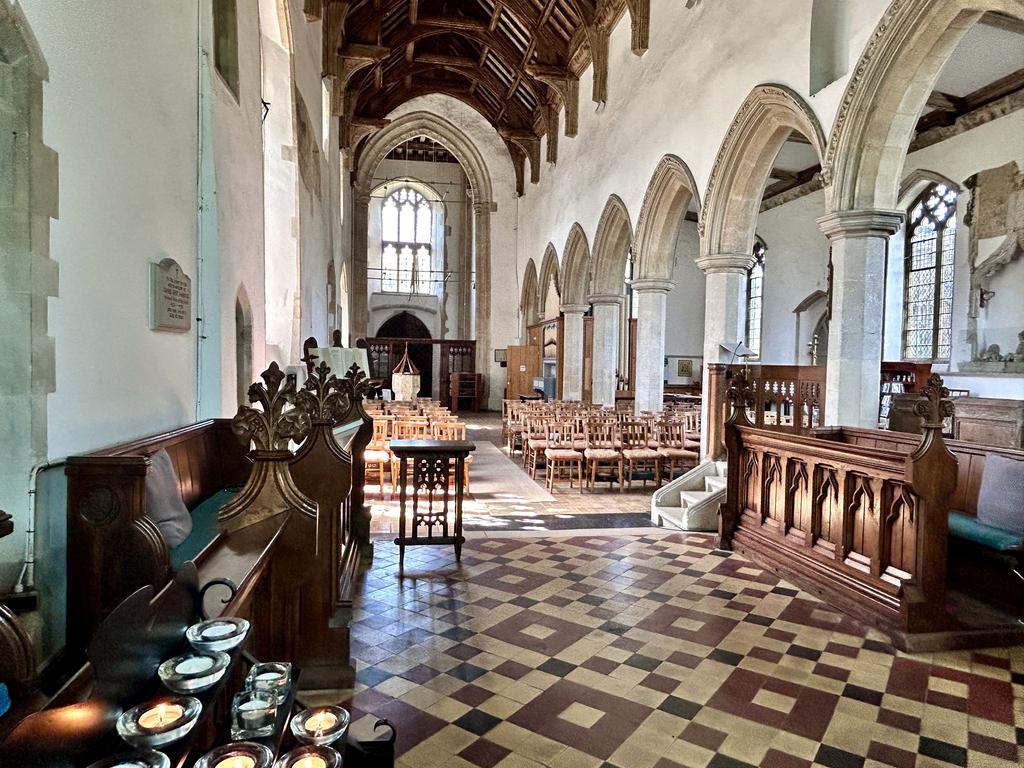 Пёстрая лента. Путешествие по сельским дорогам Англии в мае 2025 г.