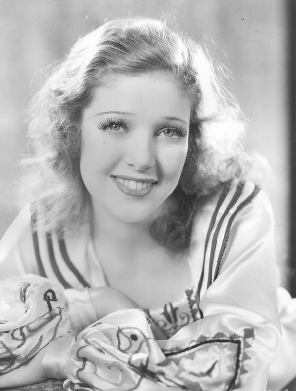 loretta_young_d09