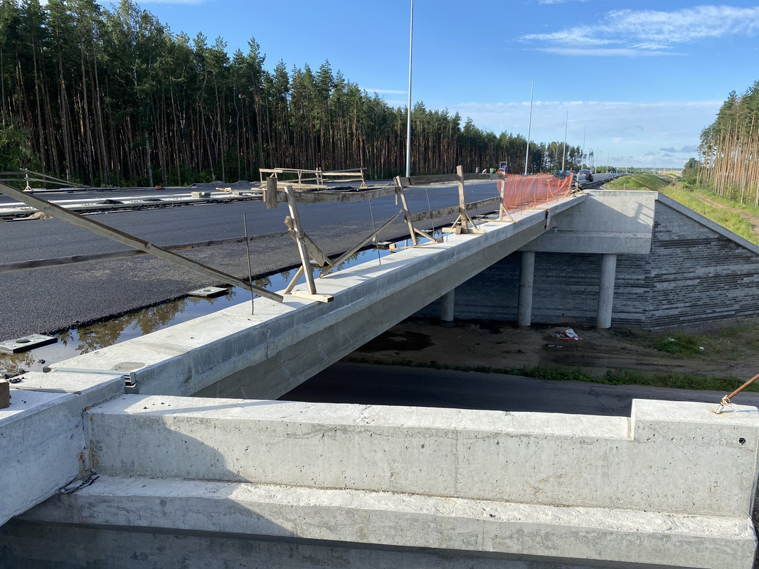 4414334D-75D8-47FF-9A0E-B703ED19B3B4